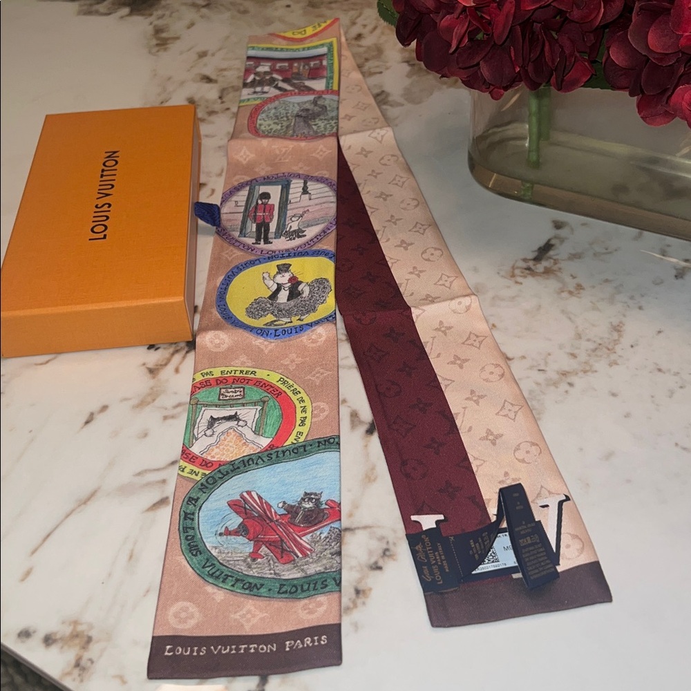 ❗️SALE❗️NEW Louis Vuitton x Grace Coddington My LV Trunk Bandeau - Picture 3 of 7